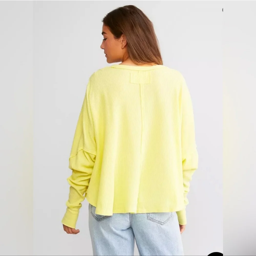 *SOLD* NWOT Free People Microphone Drop Thermal in Lemon Grass Size XL 🦄💖 - Picture 10 of 11